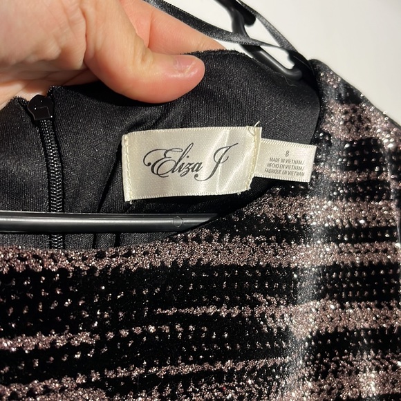 Eliza J Black Gold Sparkly Metallic 3/4 Sleeve Knee Length Cocktail Dress Size 8 - Picture 5 of 8